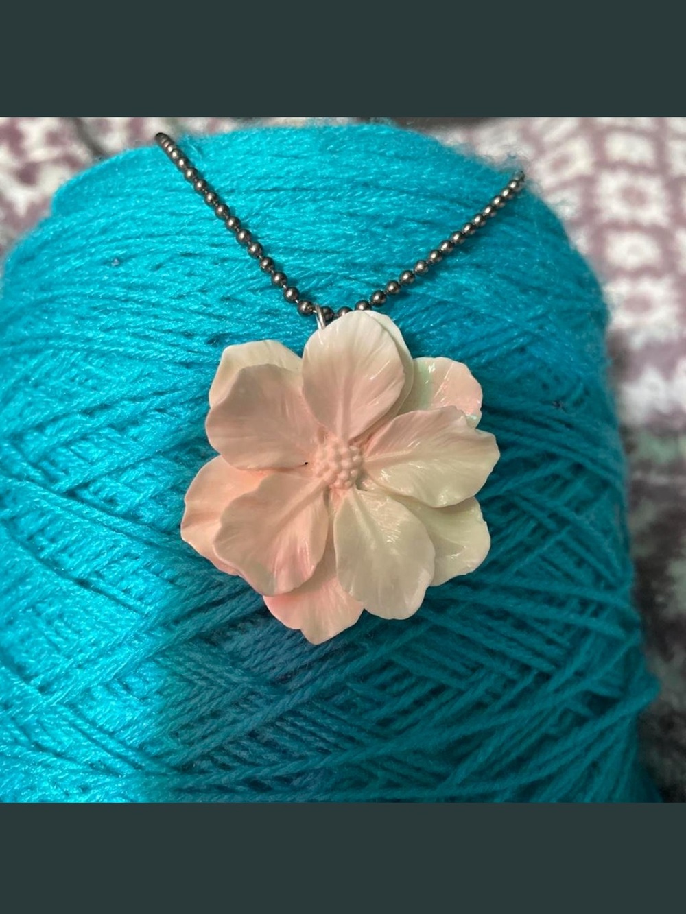 White Flower Pendant Necklace Charm- Women Jewelry